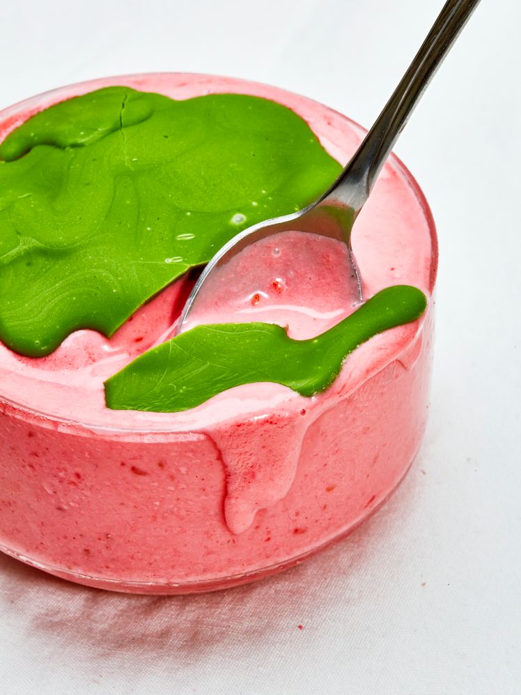 Matcha-Berry Frozen Yogurt