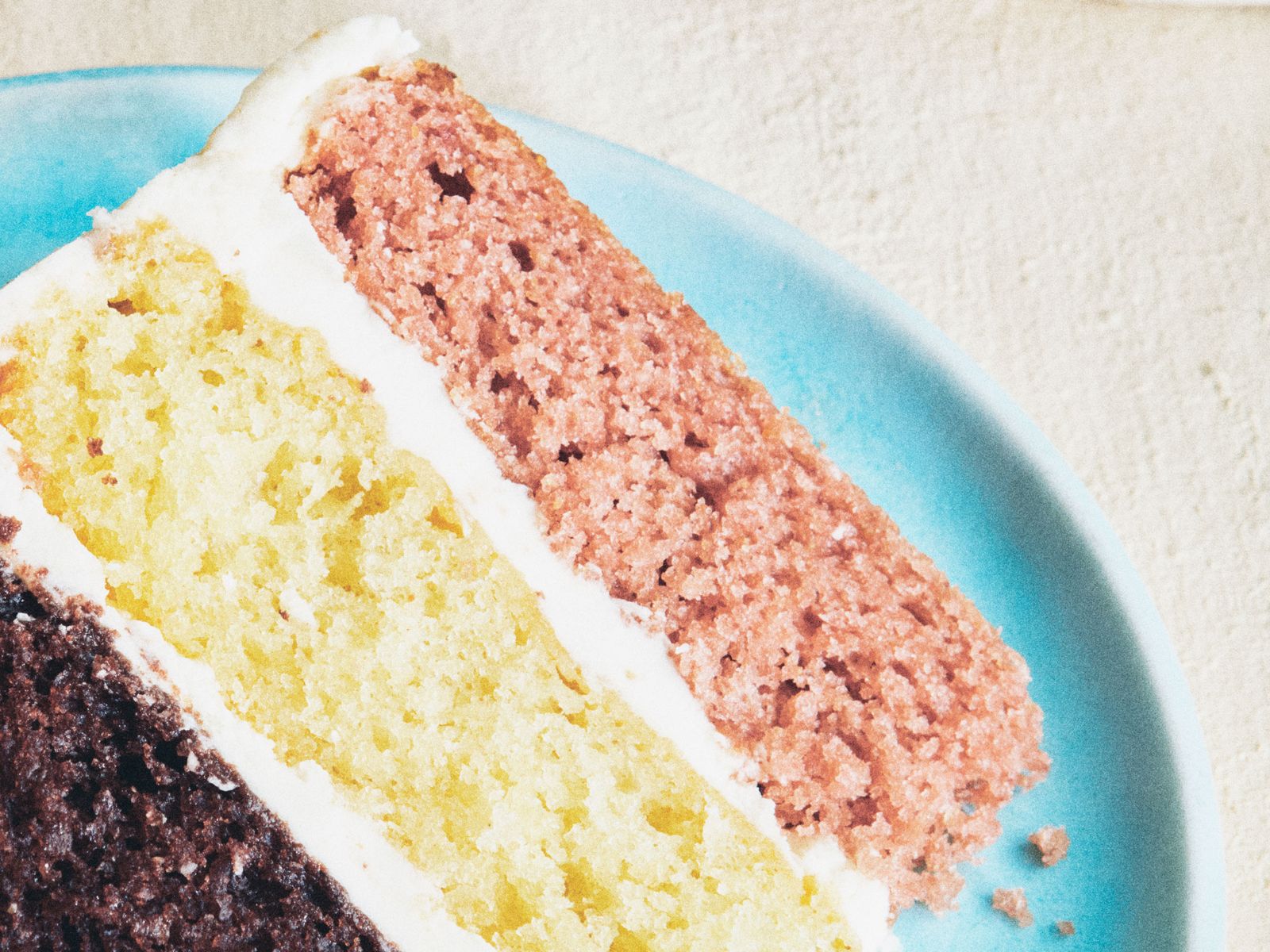 A Strawberry Cake That Really Tastes Like Strawberries